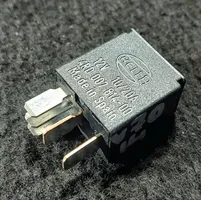 Volvo V70 Other relay 8001150210