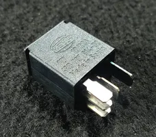 Volvo V70 Other relay 8001DSD81