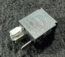 Volvo V70 Other relay 8001050810