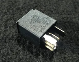 Volvo V70 Other relay 1700