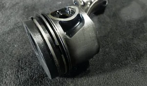 Volvo V70 Piston with connecting rod 