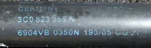 Saab 9-5 Konepellin kaasujousi 3C0823359A