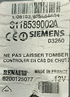 Renault Scenic II -  Grand scenic II Lecteur de carte 8200125077