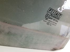 Fiat Panda II Vetro del finestrino della portiera posteriore 43R001595