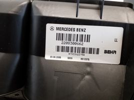 Mercedes-Benz S W220 Другая деталь кондиционера воздуха 2208300662