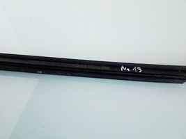 Toyota Avensis T250 Rivestimento modanatura del vetro della portiera posteriore 