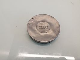 Audi 80 90 B2 R13 wheel hub/cap/trim 