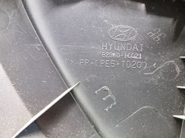 Hyundai Getz Rivestimento del pannello della portiera anteriore 823601C021