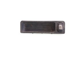 Mitsubishi Pajero Altra parte interiore MR402639