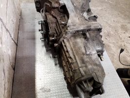 Audi A4 S4 B5 8D Mechaninė 5 pavarų dėžė 012301103T