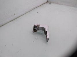 Volkswagen PASSAT B5.5 Rear door upper hinge 