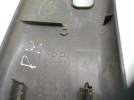 Mitsubishi L200 Other interior part MR117751