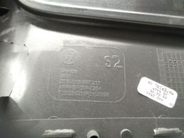 Volkswagen Jetta V Takaoven verhoilu 1K5867211