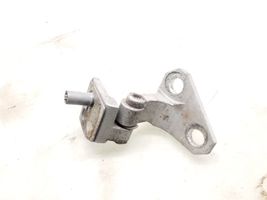 Volkswagen Jetta V Front door upper hinge 