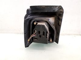 Volkswagen PASSAT B3 Lampa tylna 333945112