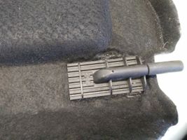 Ford Fiesta Grilles/couvercle de haut-parleur arrière 