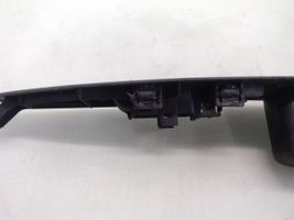 Nissan Primera Support bouton lève vitre porte avant 80960AV660