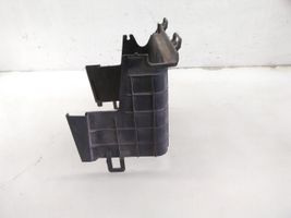 Volkswagen PASSAT B7 Tapa/cubierta para la caja de la batería 3C0915336