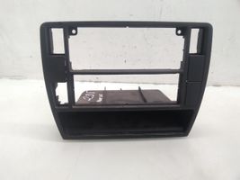 Volkswagen PASSAT B5 Radio/GPS head unit trim 