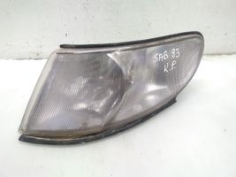 Saab 9-3 Ver1 Kierunkowskaz przedni 88205904