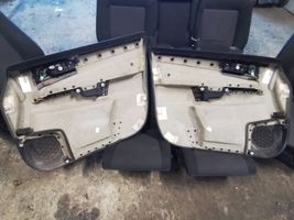 Opel Zafira B Set di rivestimento sedili e portiere 