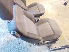 Opel Zafira B Set di rivestimento sedili e portiere 