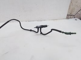 Volvo V50 Tuyau d'alimentation conduite de carburant FESC660002