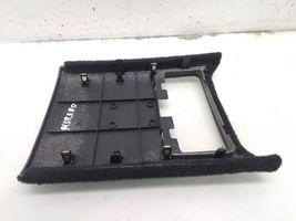 Nissan Murano Z50 Altri elementi della console centrale (tunnel) 96915CA000