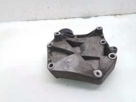 Opel Signum Support de générateur / alternateur 55167675