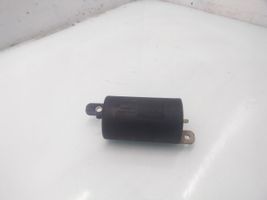 Volvo S40, V40 Vacuum air tank 8200034270