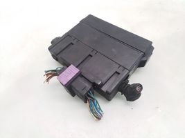 Nissan Note (E11) Module de fusibles 