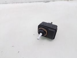 Nissan Note (E11) Headlight level adjustment motor 89028944