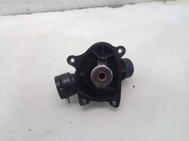 BMW 3 E46 Boîtier de thermostat / thermostat 