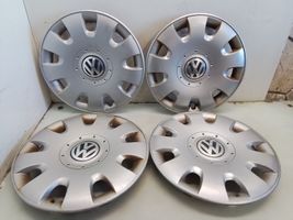 Volkswagen PASSAT B5 R15 wheel hub/cap/trim 