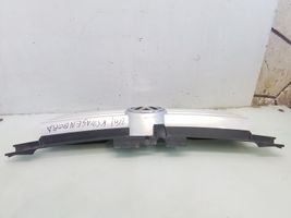 Volkswagen Bora Griglia superiore del radiatore paraurti anteriore 1J5853655A