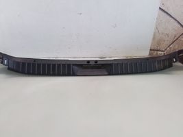 BMW 3 E36 Osłona pasa bagażnika 51478165691