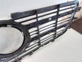 Mercedes-Benz V Class W447 Maskownica / Grill / Atrapa górna chłodnicy A4478800183