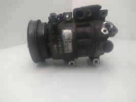 Hyundai i30 Ilmastointilaitteen kompressorin pumppu (A/C) VS16U15