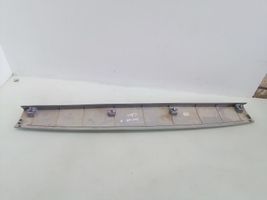 Opel Zafira B Garniture de hayon intérieur 13131331