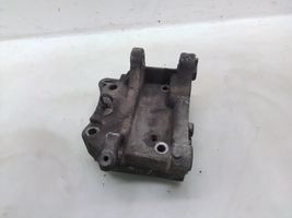 Peugeot 1007 Support de générateur / alternateur 9637349380