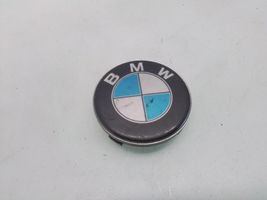 BMW 3 E46 Gamyklinis rato centrinės skylės dangtelis (-iai) 6501