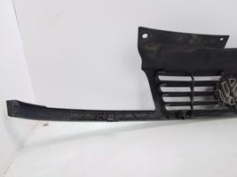 Volkswagen Sharan Grille calandre supérieure de pare-chocs avant 7M0853651