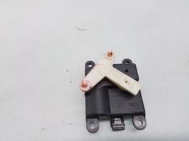 Ford Maverick Air flap motor/actuator 3T05030820