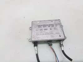 Mercedes-Benz E W210 Antennenverstärker Signalverstärker 2038203926