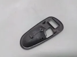 Mitsubishi Pajero Sport I Altro elemento di rivestimento della portiera anteriore MB827395