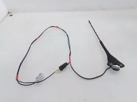 Mitsubishi Pajero Sport I Radio antenna 