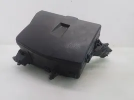 Toyota Auris 150 Fuse module 7379R0A2