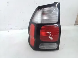 Mitsubishi Pajero Sport I Luci posteriori 0431690