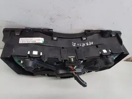 Opel Meriva A Speedometer (instrument cluster) 13173376XK