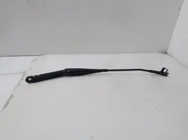 Ford Focus Ramię wycieraczki szyby przedniej / czołowej 4M5117526AB